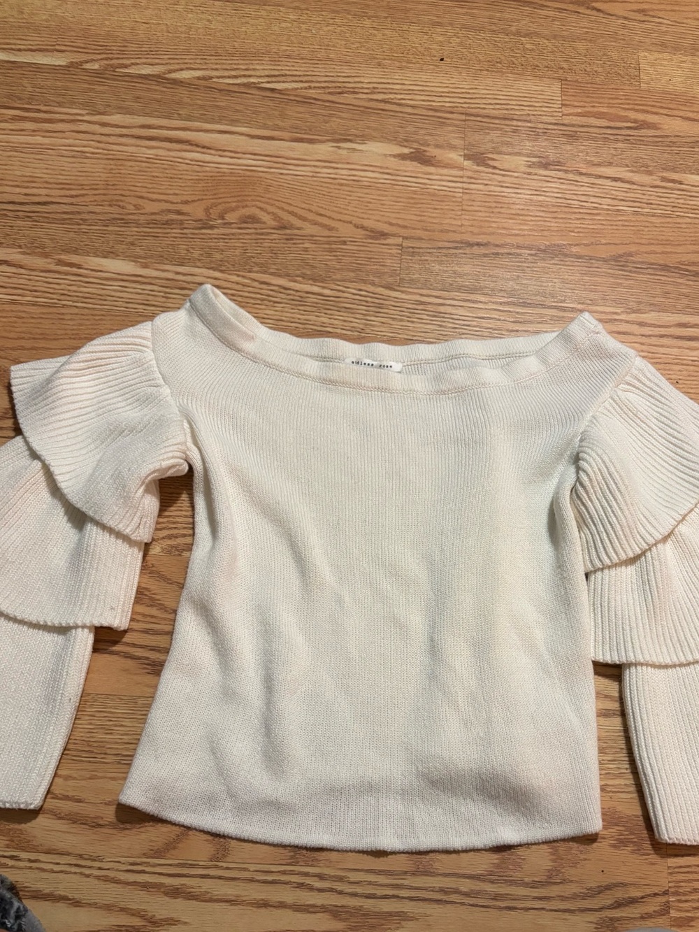 Endless Rose Ivory Knit Ruffle Sleeve Top